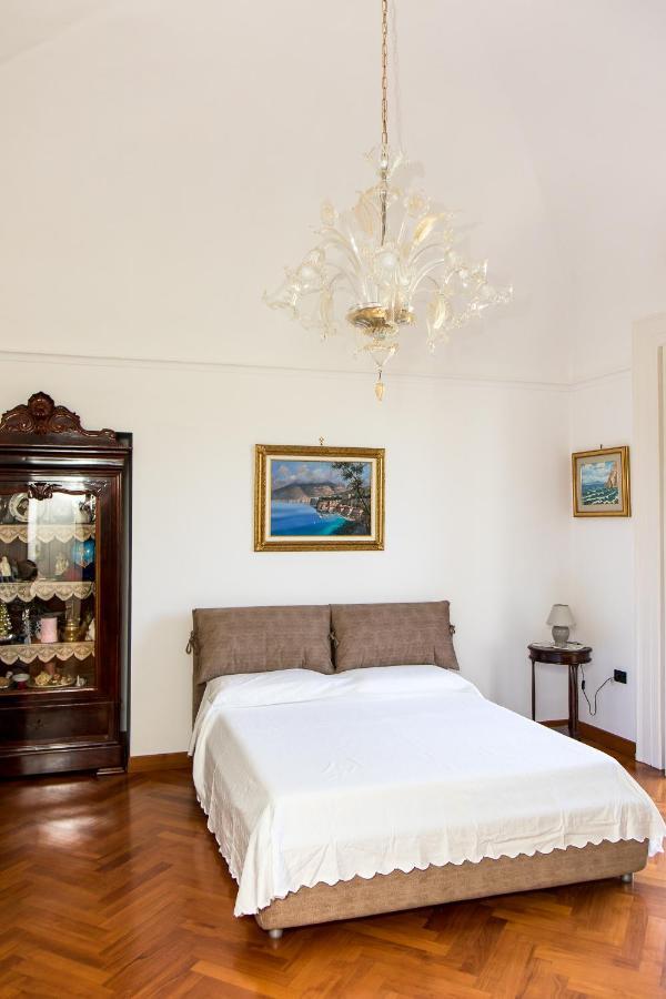 Capitano Nino Guest House Мета Екстериор снимка