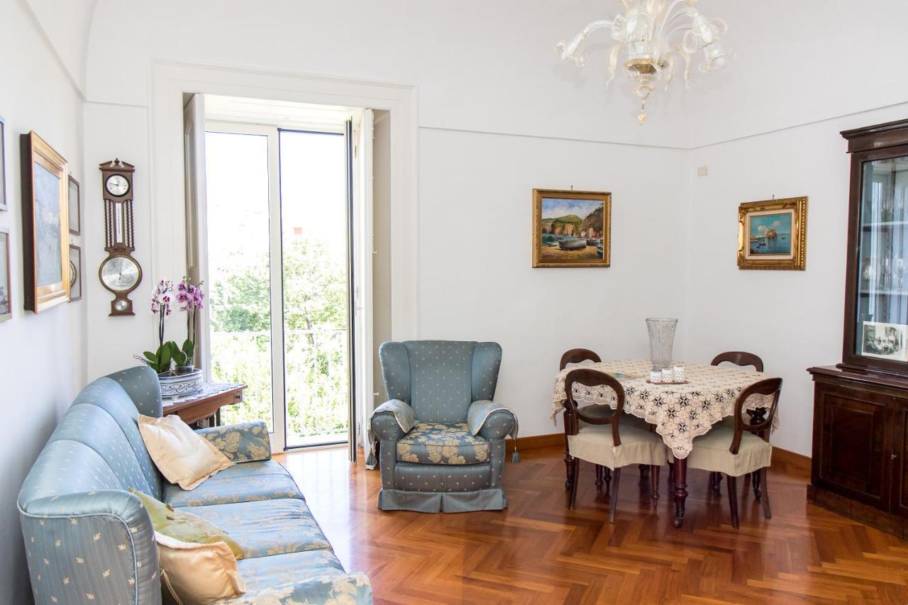 Capitano Nino Guest House Мета Екстериор снимка